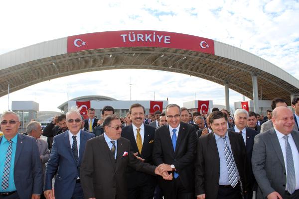 Aktaş Sınır kapısı açıldı