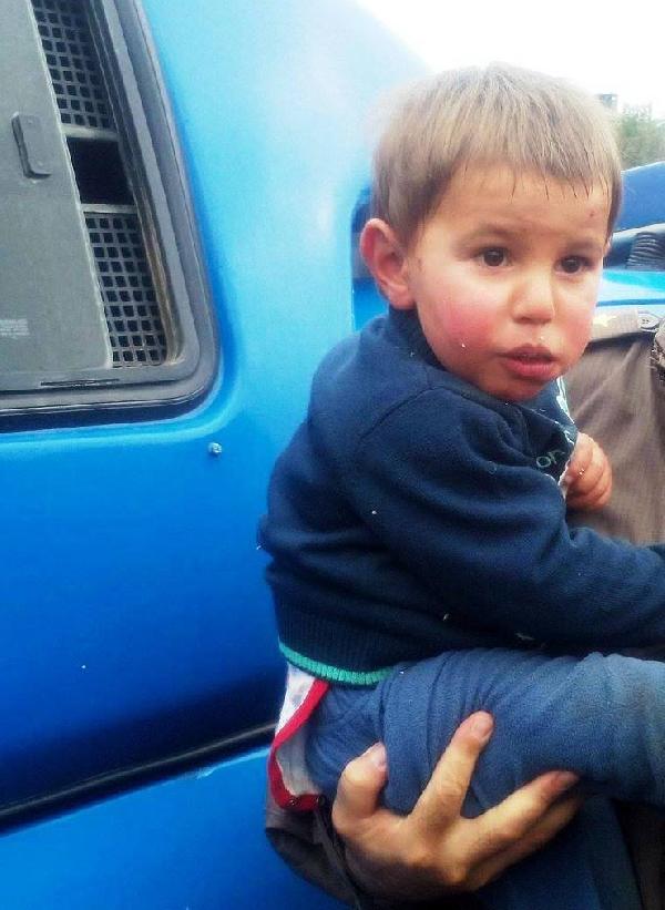Oynarken kaybolan 3 yaşındaki çocuk 16 saat sonra bulundu
