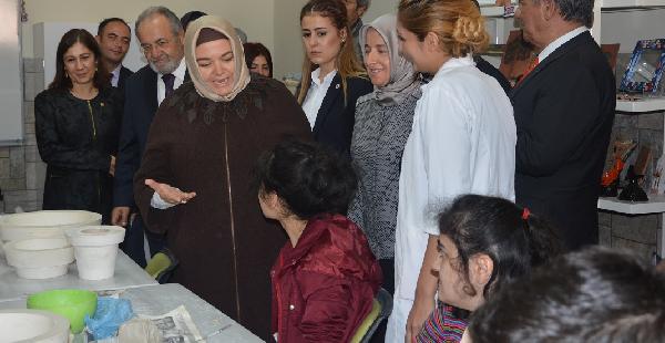 Bakan Gürcan: Türk toplumu sağduyusunu sokakta değil, sandıkta gösterdi (2)
