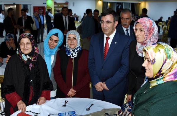 Başbakan Yardımcısı Cevdet Yılmaz Bitlis'te (3)