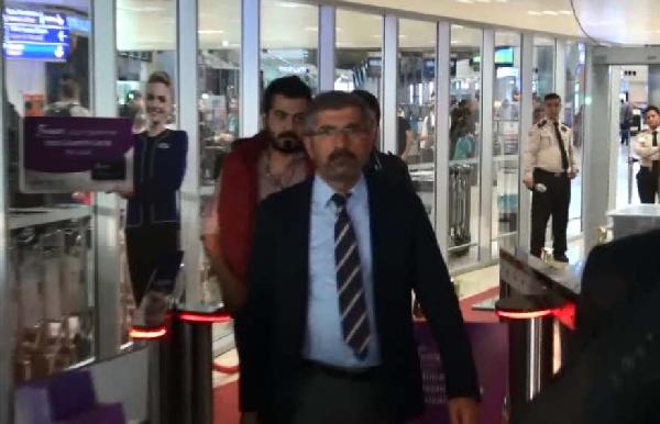 Gözaltına alınan Tahir Elçi İstanbul'a getirildi (1)