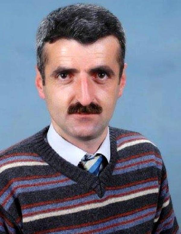 Mübaşir, kalp krizinden öldü