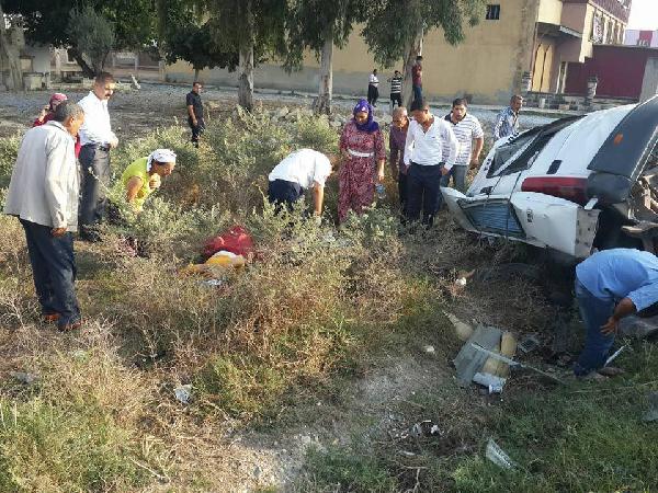Öğrenci servisi yolcu minibüsüne çarptı; 29 yaralı