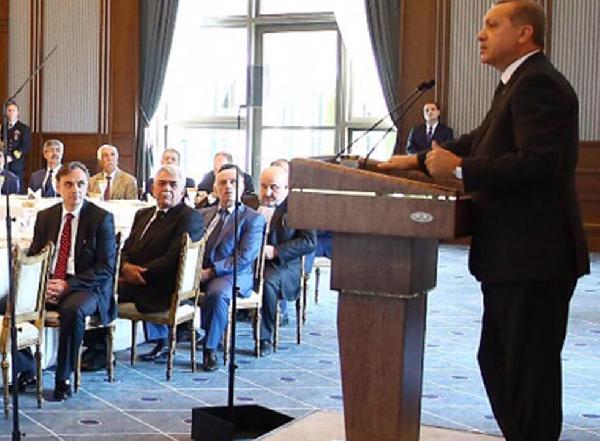 Cumhurbaşkanı ile görüşen kanat önderleri arasında Vecdi Arzu da vardı