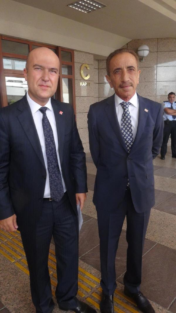 CHP'lilerden, 7 kanalın platformlardan çıkarılması ile ilgili suç duyurusu