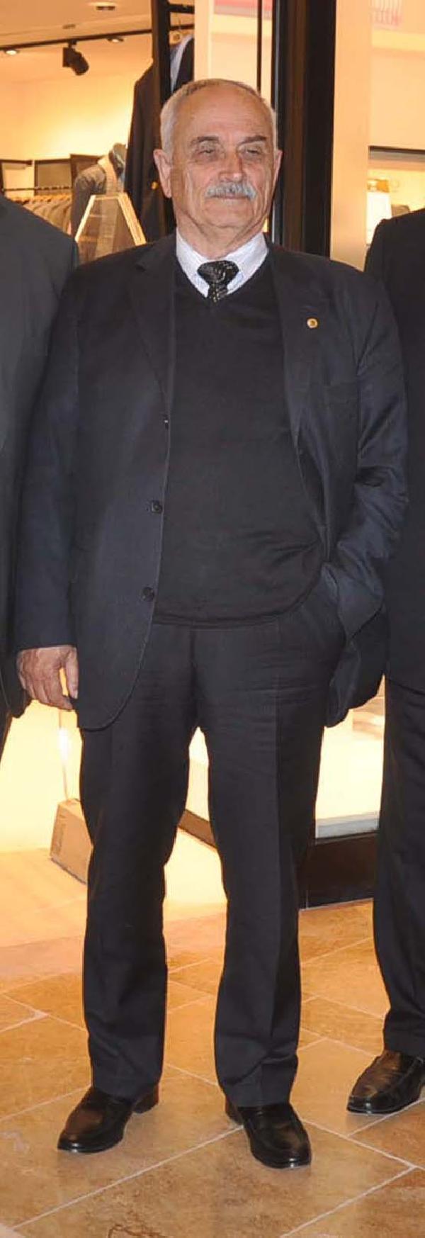 Ekrem Pakdemirli kazada ağır yaralandı (1)