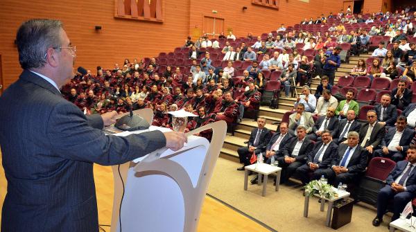 Melikşah Üniversitesi 7’nci akademik yılı törenle açıldı