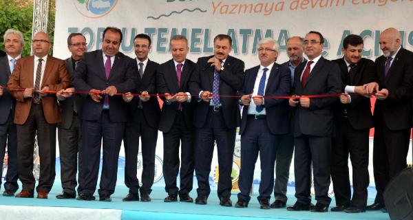Bakan Eroğlu: Rumlar sudan bahaneler üretiyor (2)