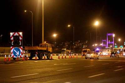 FSM Köprüsü'nde 4 gişede sürecek çalışmalar başladı