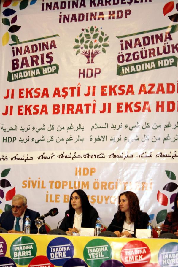 Yüksekdağ: Canlı bombaların hedefinde ben vardım