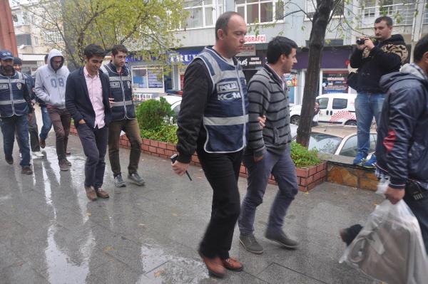 Edirne’de cemaat evlerine operasyon