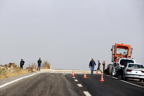 Silvan'da karayoluna önceden döşenen bomba imha edildi