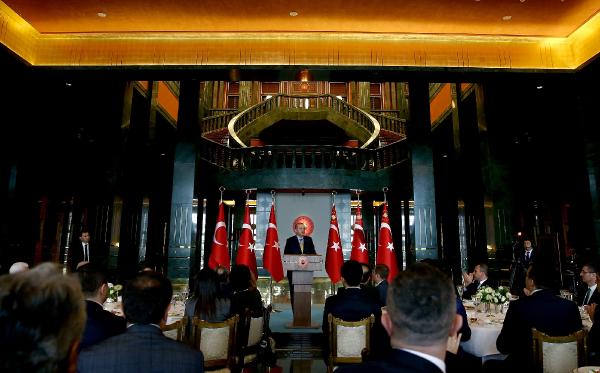 Cumhurbaşkanı Erdoğan : Vicdanını vesayet odağının emrine verenler, adalete hizmet edemez