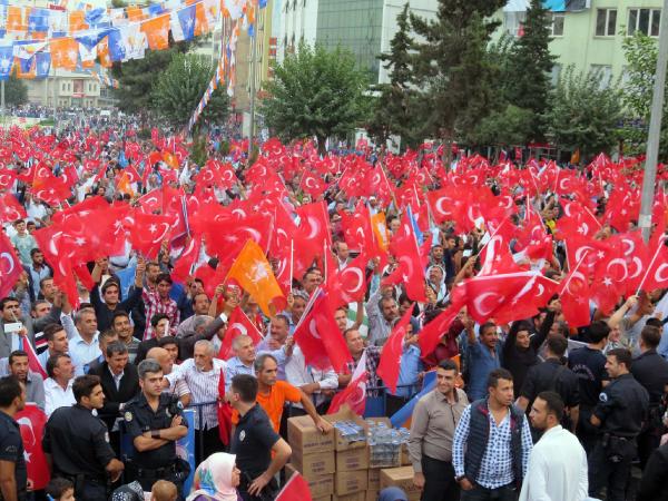 Davutoğlu: Hain kumpaslara en iyi cevap sandıktan çıkacak sonuçtur (4)