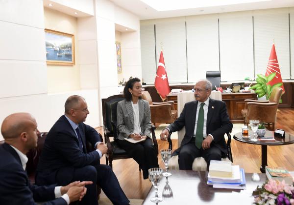 Kılıçdaroğlu, Avrupa Sosyalistler Partisi Başkanı Sergei Stanisev ile görüştü