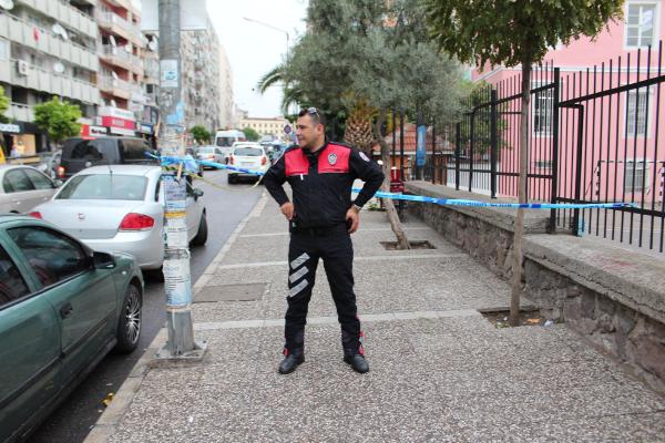 Okul bahçesinde bomba paniği