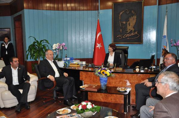 Muharrem İnce: Duran adamı tutuklayıp, patlayan adamı tutuklayamayacak kadar beceriksizler