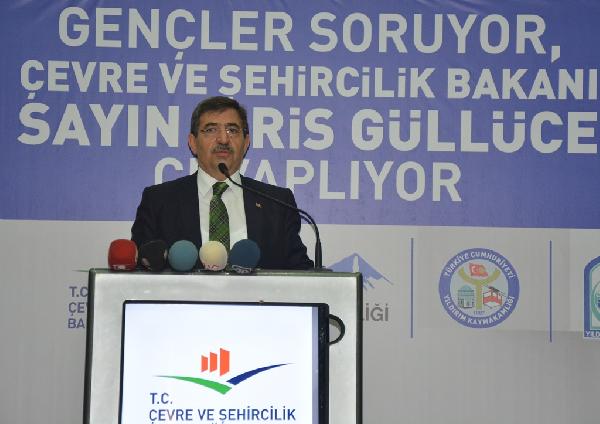 Bakan Güllüce'den kentsel dönüşümde rant eleştirisine tepki (2)