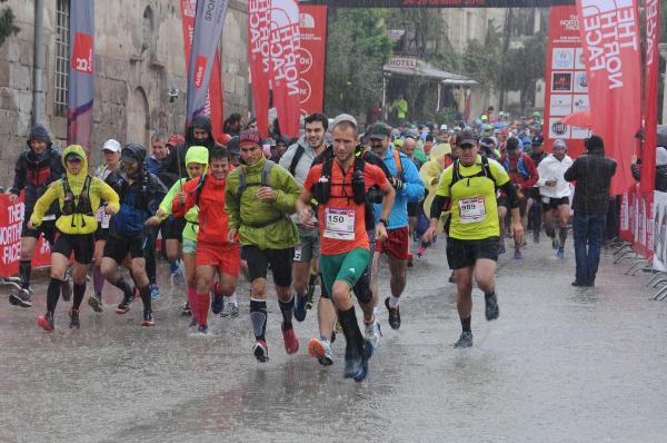 The North Face Kapadokya Ultra Trail koşusu yağmur altında başladı