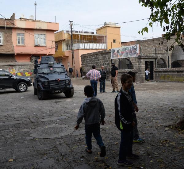 Diyarbakır Sur'da çatışmalar durdu, temizlik başladı