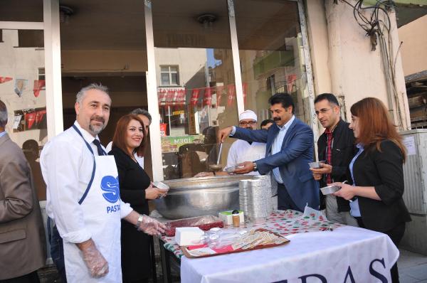 VEDAŞ'tan 500 kişiye aşure ikramı
