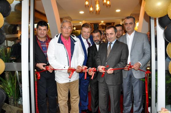 Deniz Baykal ve Nuri Alço açılış yaptı