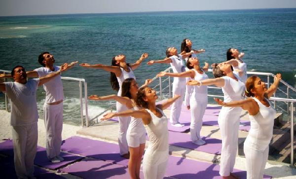 Uluslararası Yoga Festivali 200 kişinin katılımıyla başladı