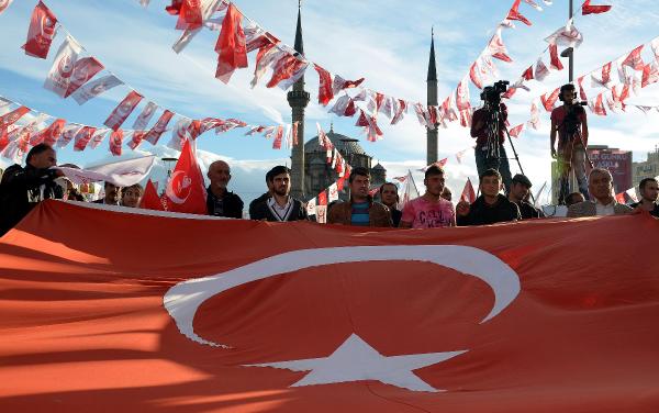 Destici; 'Başbakan buyur, Hakkari’ye Cizre’ye git'