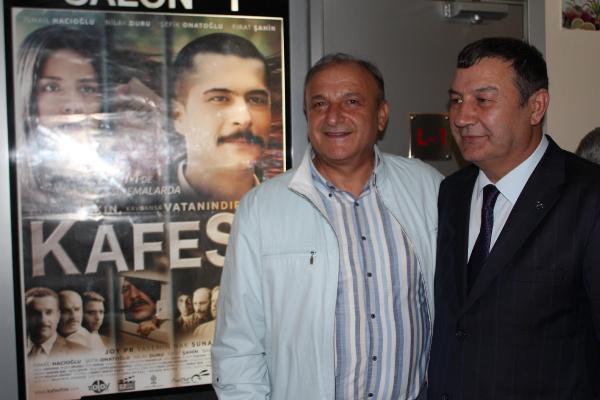 MHP'li Vural 'Kafes' filmini izledi