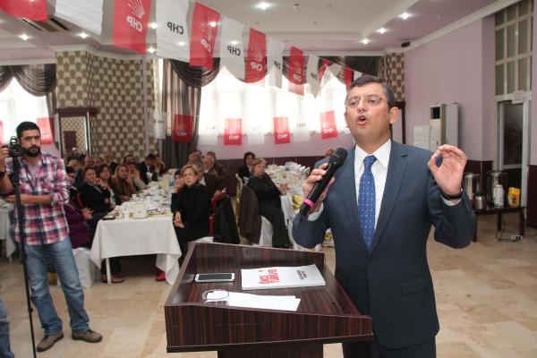 CHP'li Özel'den Arınç'a  CHP iktidarında sana ambargo kalkar