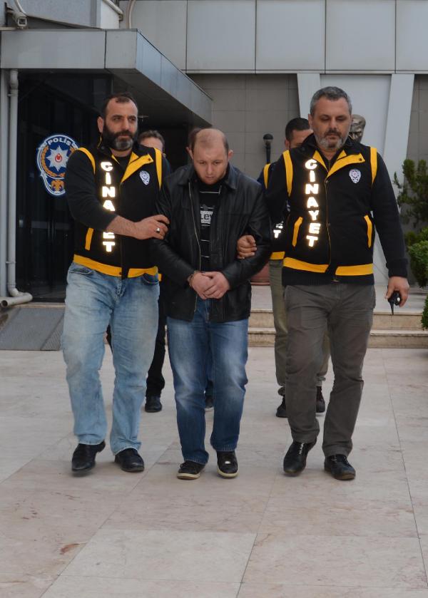 'Yüksek sesle konuşma' cinayeti sanıkları adliyede