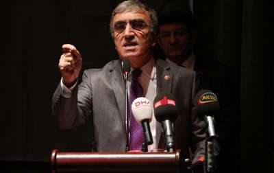 MHP'li Öztürk: Yeniden bir Sakarya Meydan Muharebesi vermeye hazırız