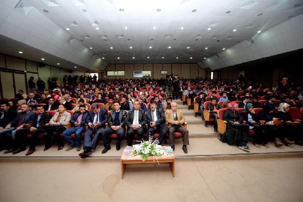 YYÜ'de Oryantasyon Eğitimi Programı başladı