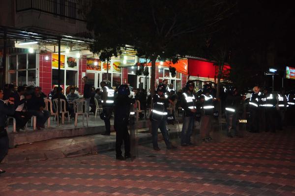Manisa'da bin polisle seçim operasyonu