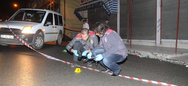 Gaziantep'te silahlı saldırıya uğrayan komiser ağır yaralandı