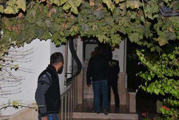 Konya'da IŞİD operasyonu: 30 gözaltı