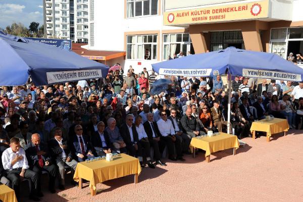 Hasan Kılavuz: Alevi Bektaşi köylerine cami yapılmasın