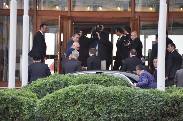 Başbakan Antalya'ya kiralık uçakla gitti