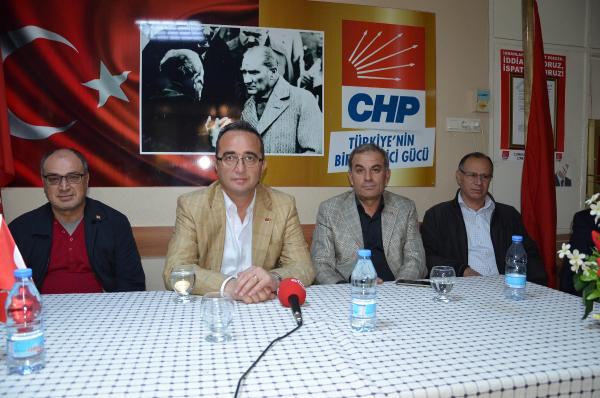 CHP'li Tezcan'dan kayyum yorumu: Türkiye'de can ve mal güvenliği kalmamıştır