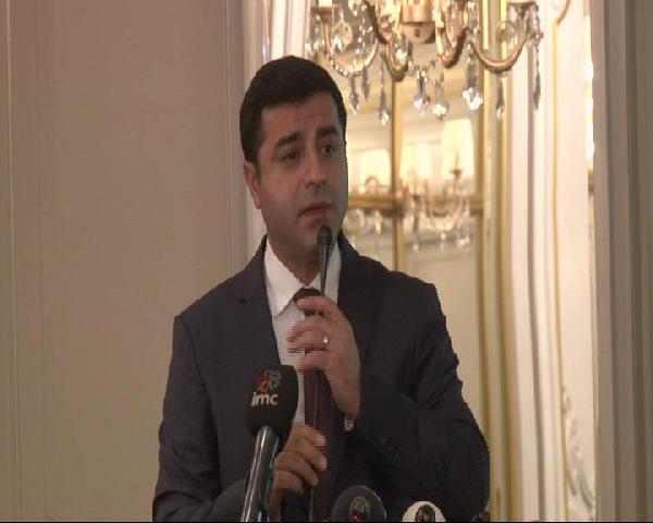 Demirtaş: 1 Kasım'da sizi tepetaklak yine düşüreceğiz