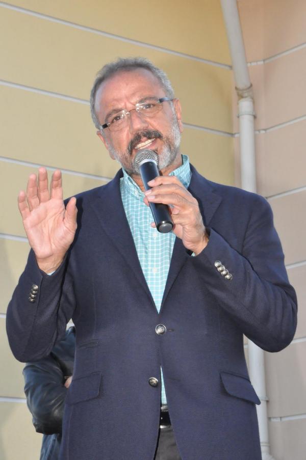 HDP'li Sakık: "Türkiye'nin partisi olacağız, ülkeyi bölmeyeceğiz, böldürtmeyeceğiz"