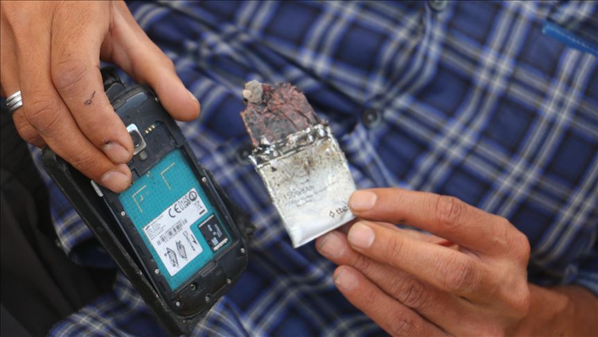 Cebinde cep telefonu patladı