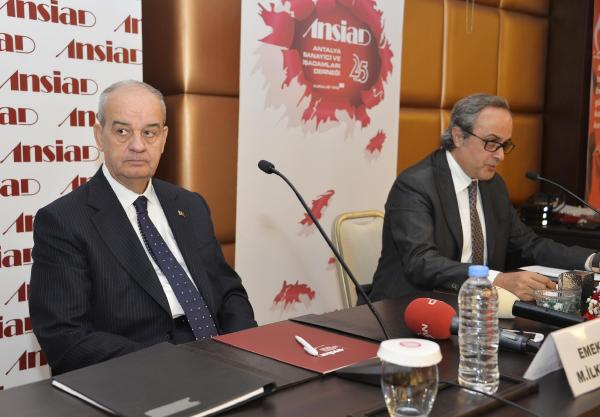 İlker Başbuğ: 'Kozmik oda' verdiğim doğru kararlardan biri