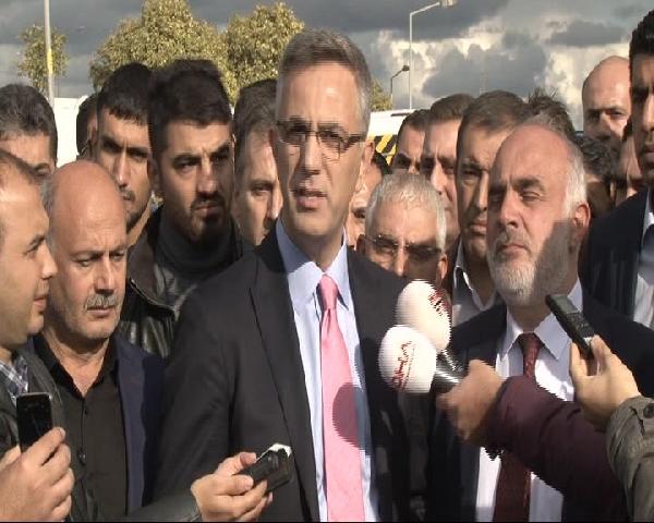 Servisçilerden AKOM önünde açıklama: Verilen sözün arkasında durulmasını istiyoruz