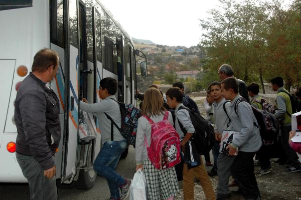 Öğrenciler servise kavuştu