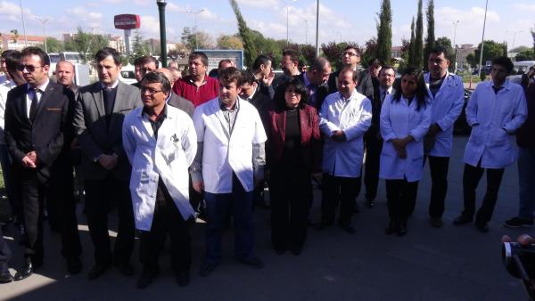 Uşak'ta sağlıkçılar terörü kınadı