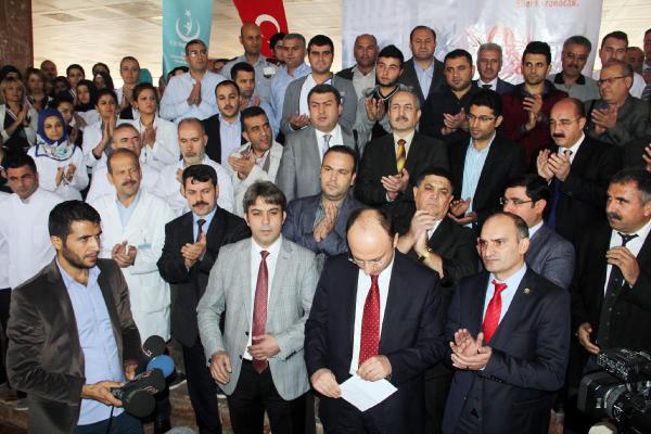 Şanlıurfa’da sağlıkçılar teröre tepki gösterdi