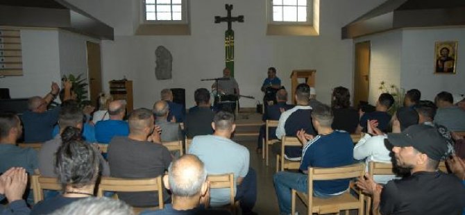 Almanya'da Türk mahkumlara moral etkinliği