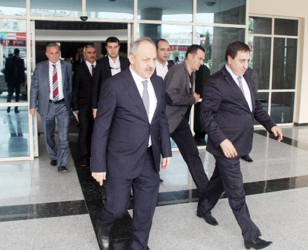 Bakan Erdem: Mevsimlik tarım işçilerine 96 milyon lira kaynak ayırdık