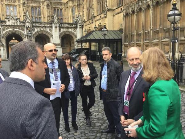İngiltere’de partiler üstü Alevi parlamento grubu çalışmaları başladı